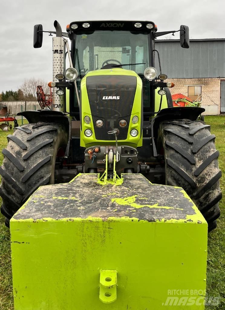CLAAS Axion 850 Traktori