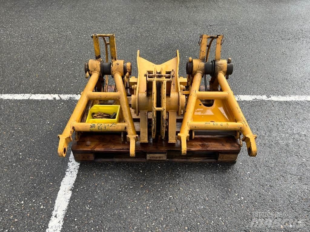 Kobelco 7045 - Runners Delovi i oprema za kran