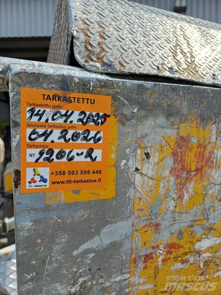Omme 1250 Vučne prikolice se podiznom košarom