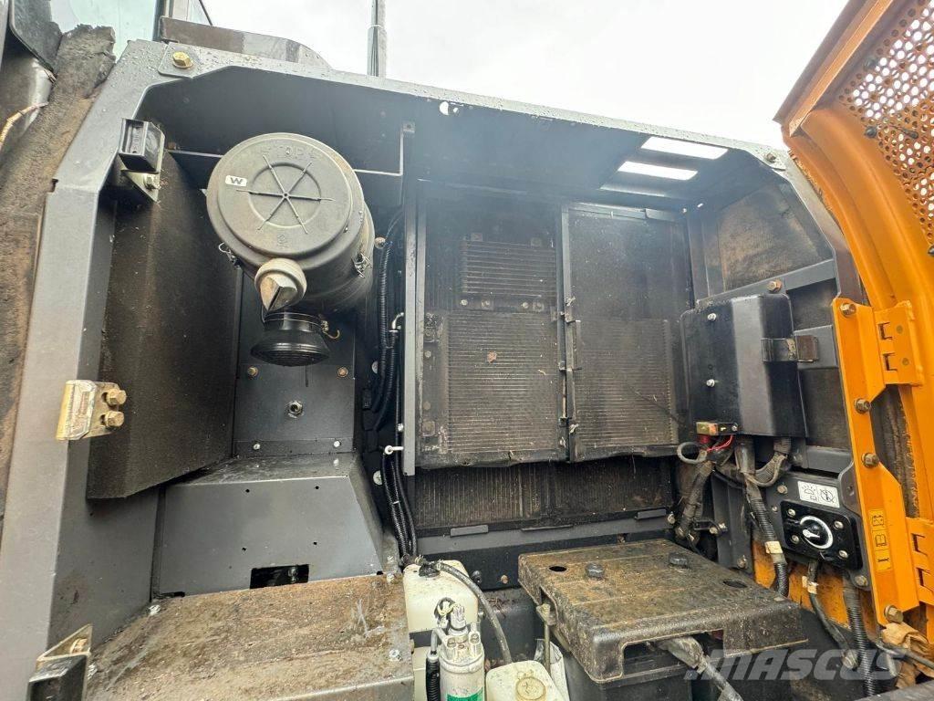 CASE CX 180 D Bageri guseničari
