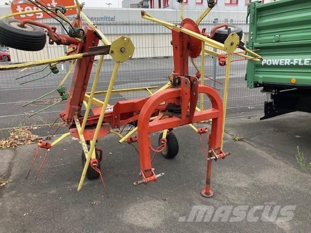 Unifarm CW 4.40 Okretači i sakupljači sena