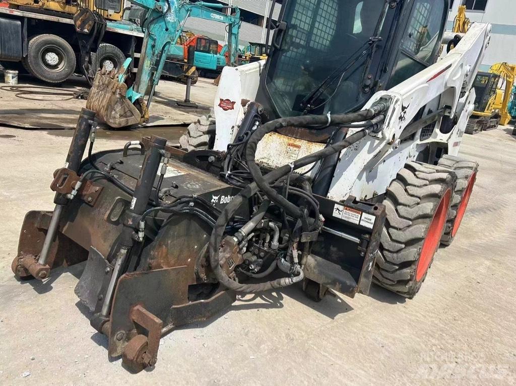Bobcat S 750 Skid steer mini utovarivači