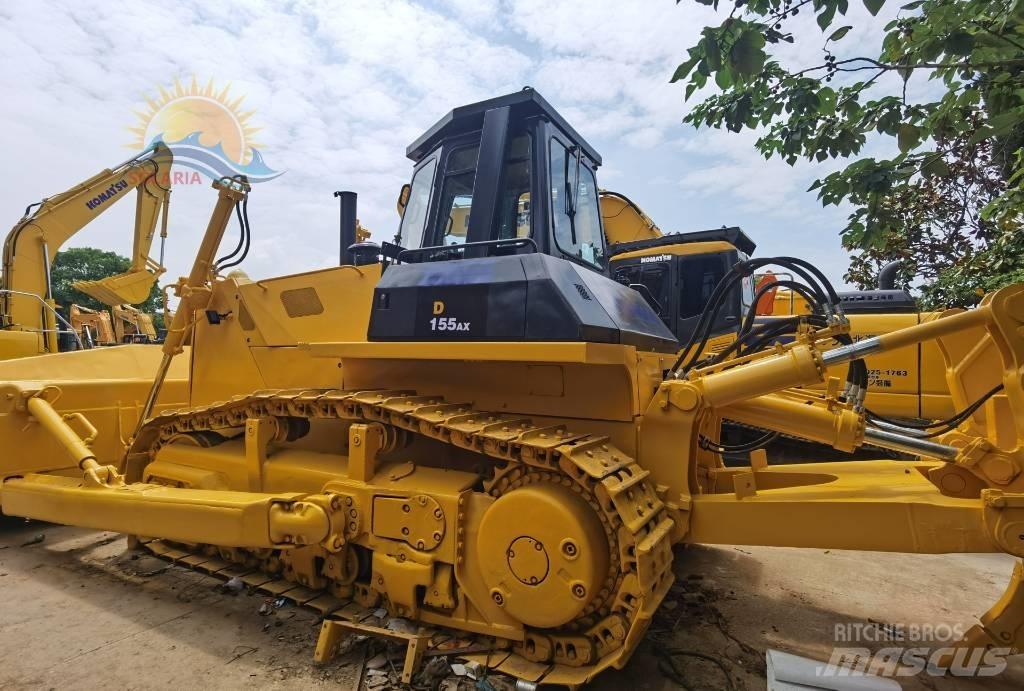 Komatsu D 155 AX Buldožeri guseničari