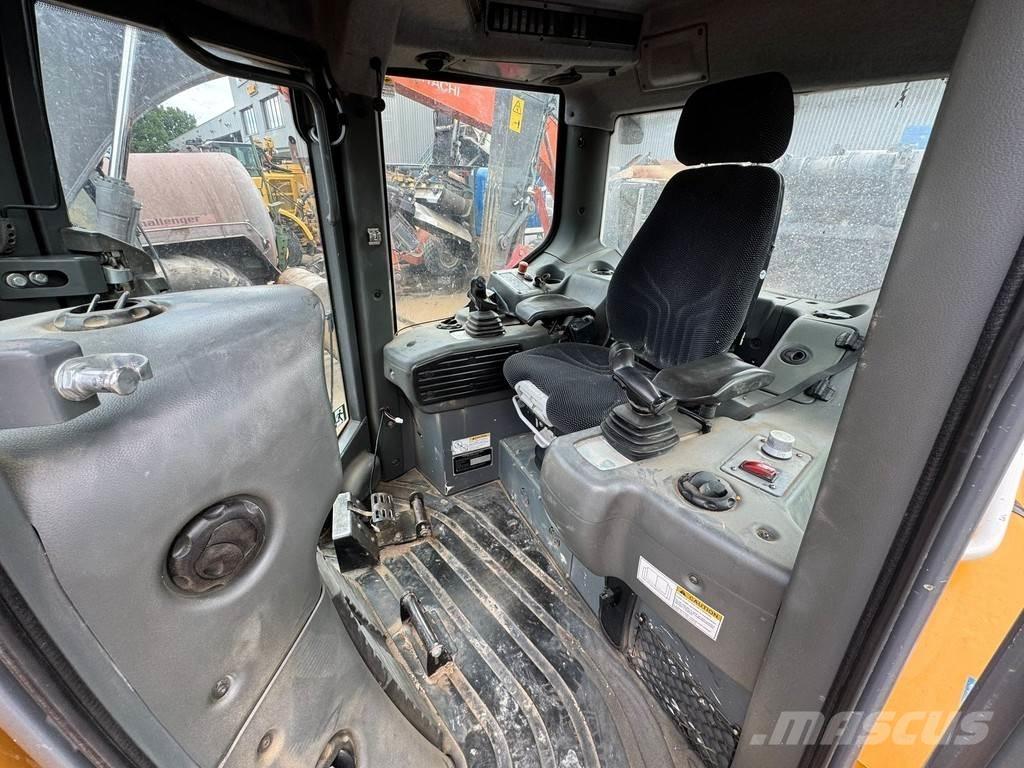 Liebherr PR736 LGP Buldožeri guseničari