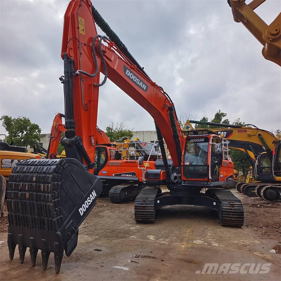 Doosan DX300LC-9C Bageri guseničari