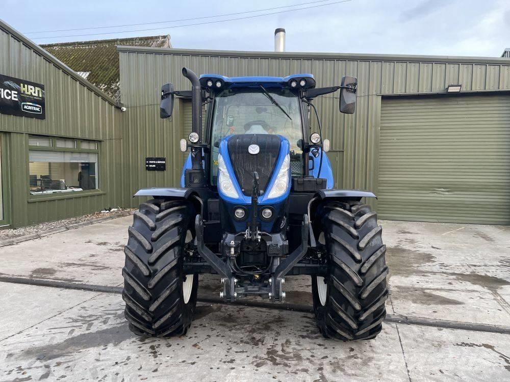 New Holland T 7.210 Traktori