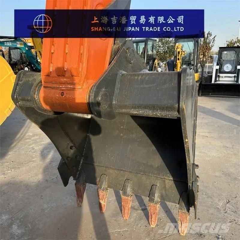 Doosan DX 300 Bageri guseničari