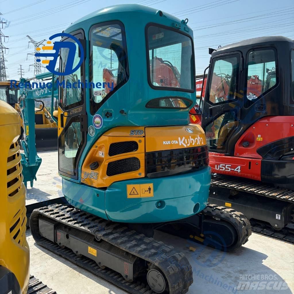 Kubota U 25 Mini bageri < 7t