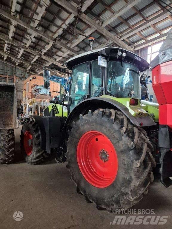 CLAAS Arion 610 CIS Traktori