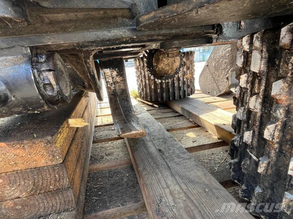 Komatsu S92 Glave za kombajne