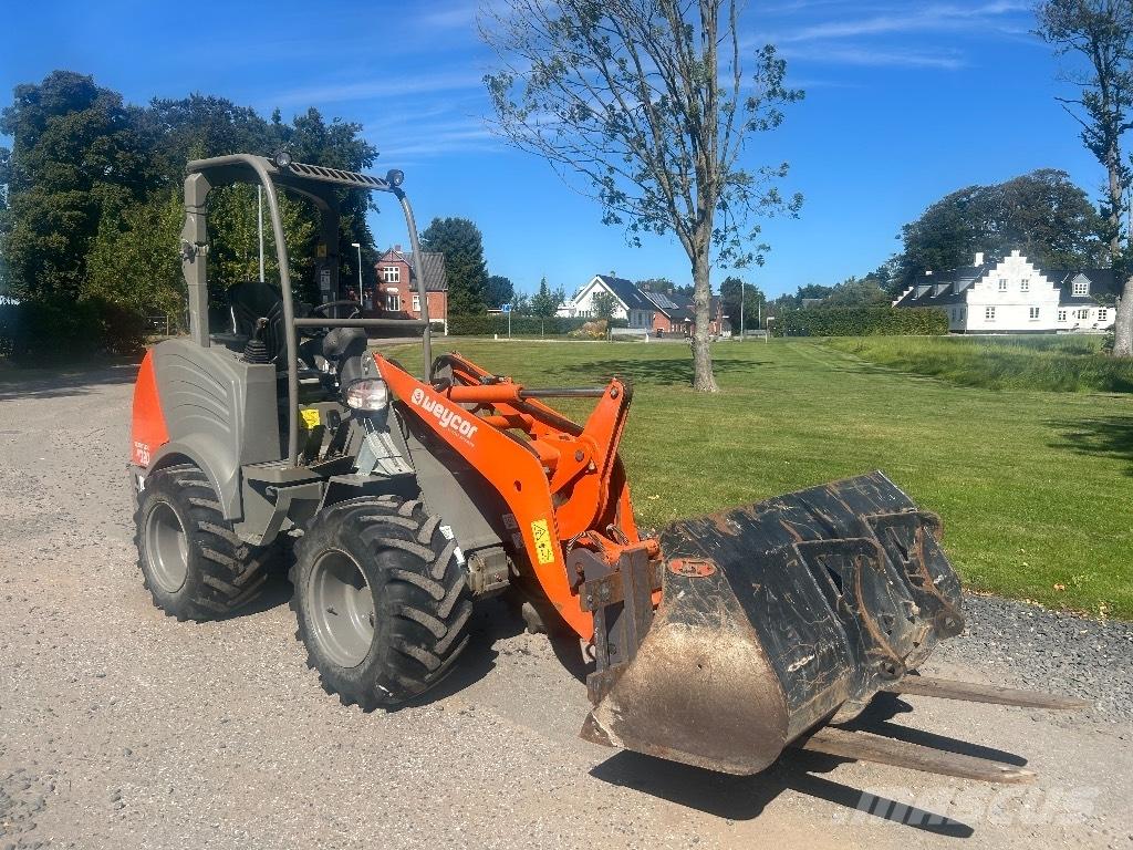 Weycor AR 320 Mini utovarivači