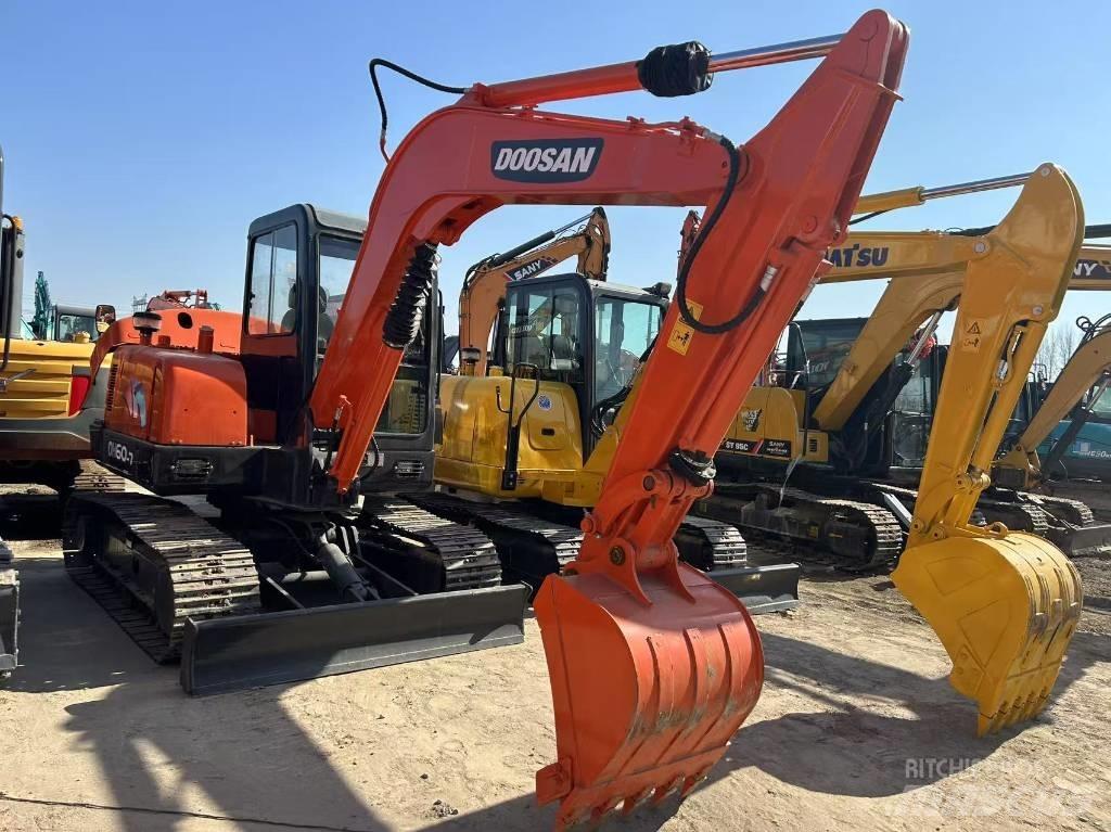Doosan DH 55 Mini bageri < 7t