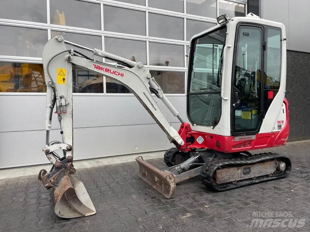 Takeuchi TB216 Mini bageri < 7t