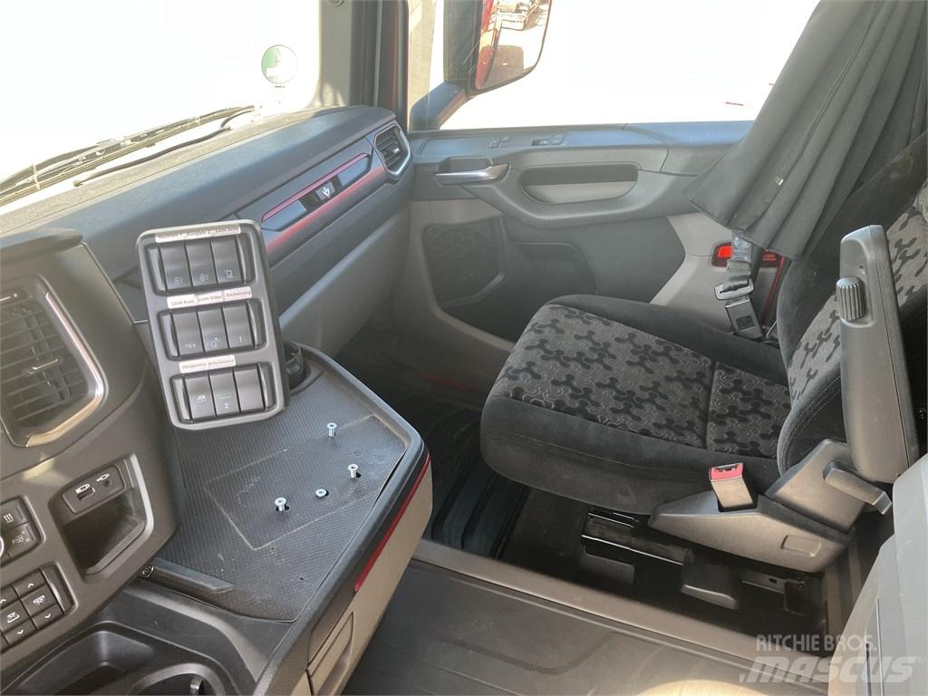 Scania R 590 Kamioni za drva Šticari