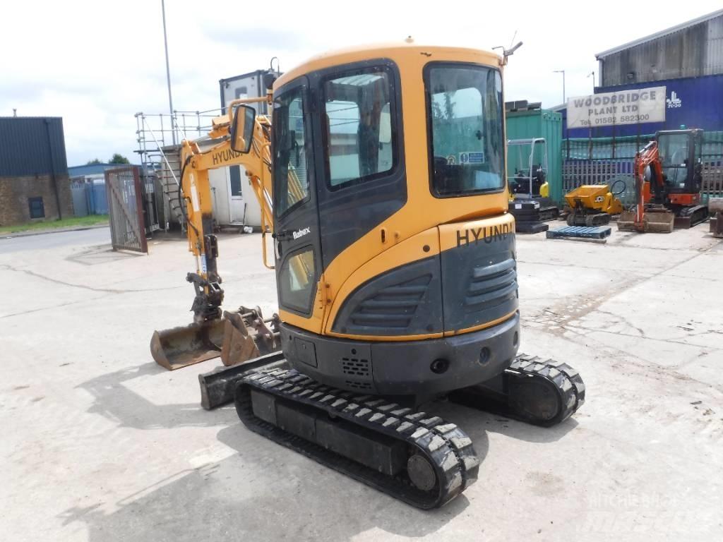 Hyundai Robex 27 Z-9 Mini bageri < 7t