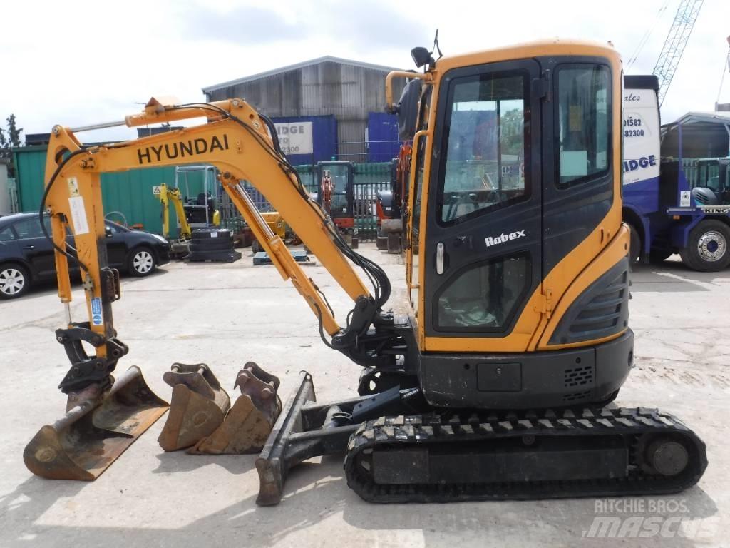 Hyundai Robex 27 Z-9 Mini bageri < 7t