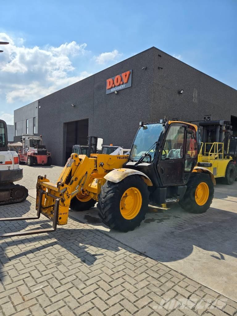 JCB 530 Teleskopski viljuškari