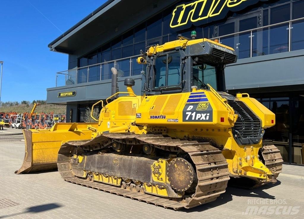 Komatsu D 71P Xi Buldožeri guseničari