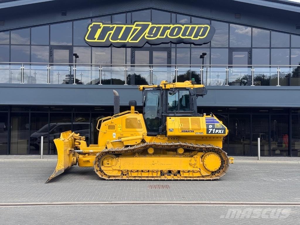 Komatsu D 71P Xi Buldožeri guseničari