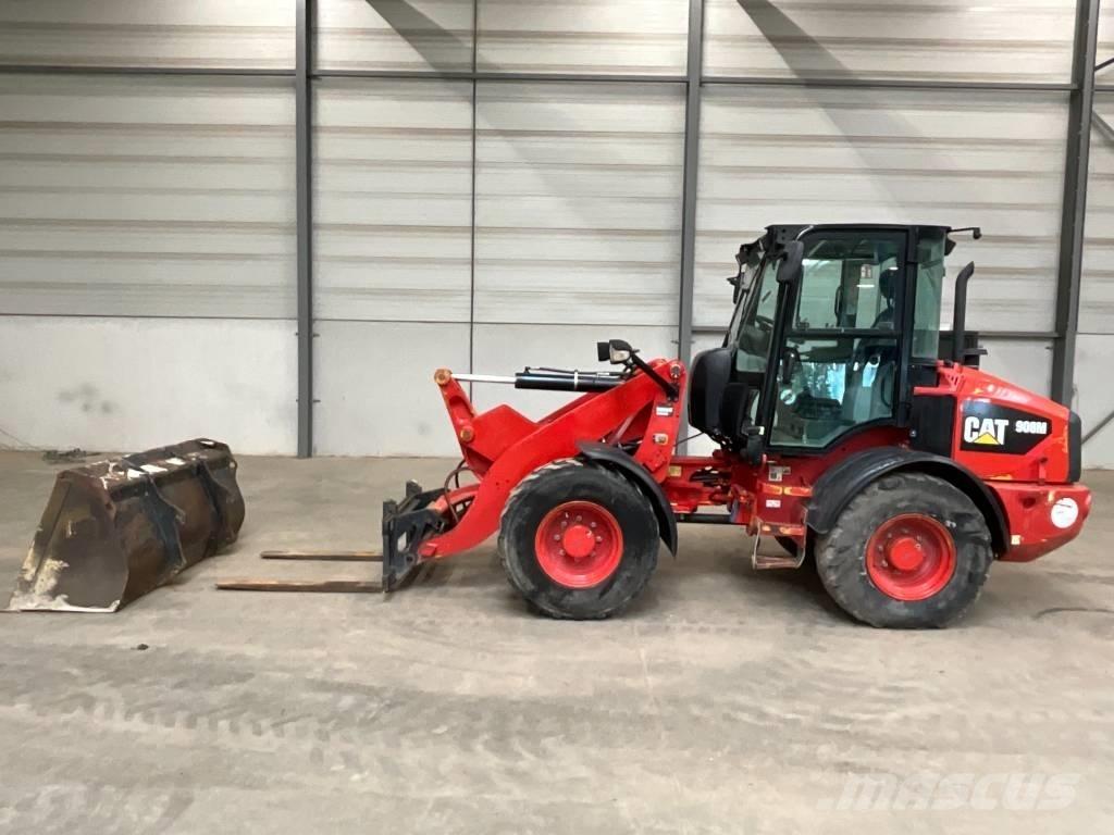 CAT 908 M Utovarivači na točkove
