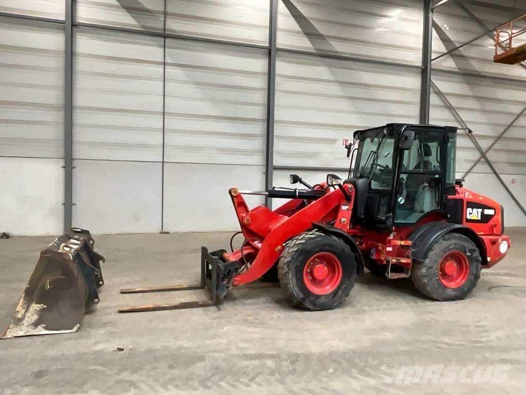 CAT 908 M Utovarivači na točkove