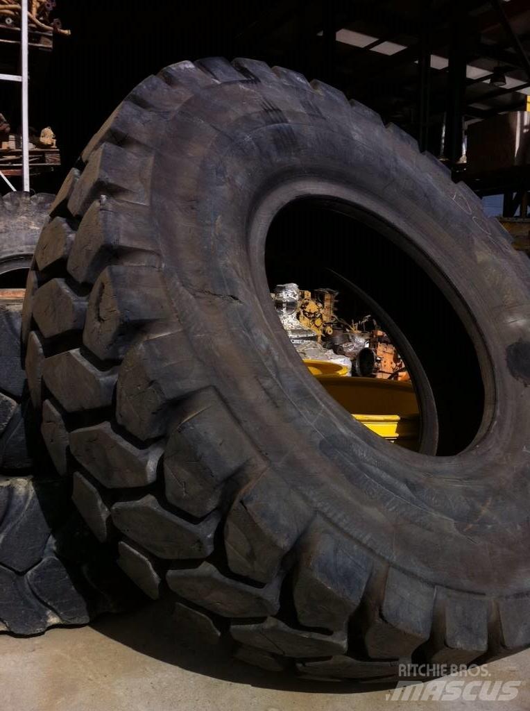 Goodyear 18R35 Gume, točkovi i felne
