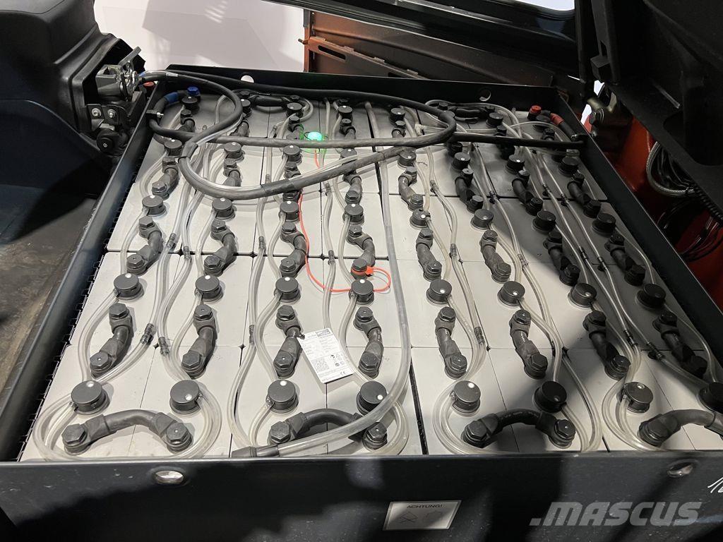 Linde E50HL-01 Električni viljuškari