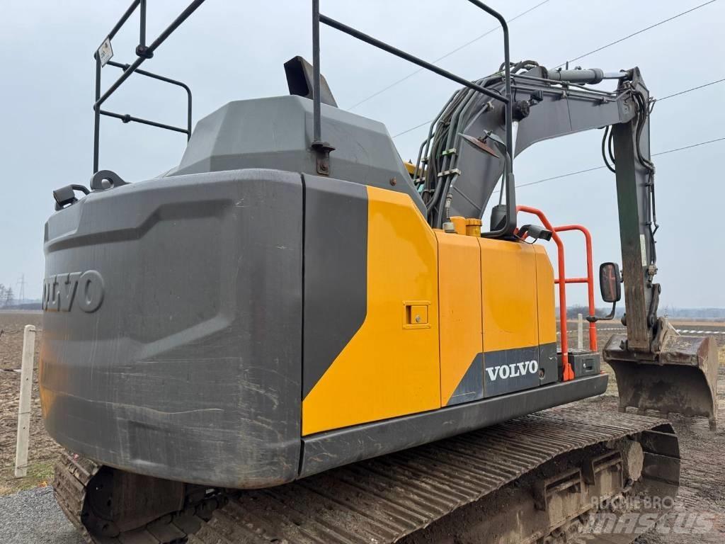 Volvo EC 140 EL Bageri guseničari