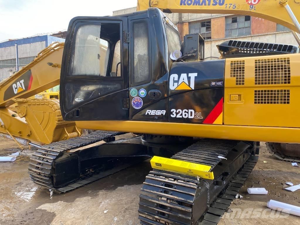 CAT 326d2l Bageri guseničari