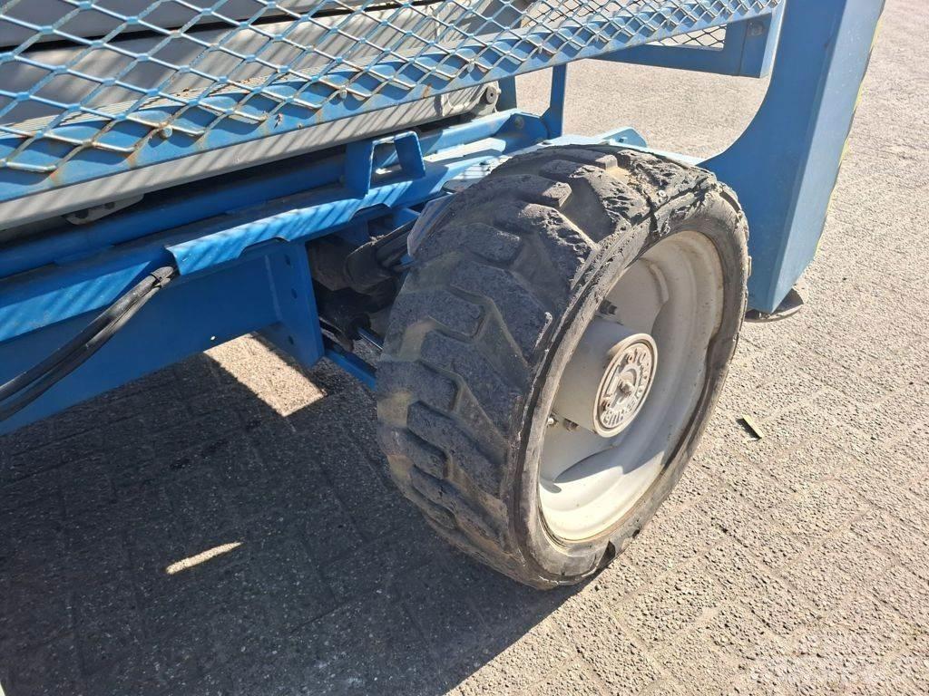 Genie GS4390 RT Makazaste platforme