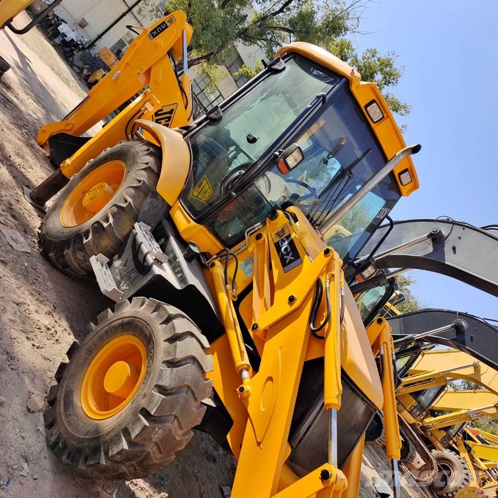 JCB 3 CX Rovokopači