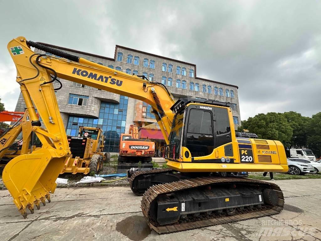 Komatsu PC 220 Bageri guseničari