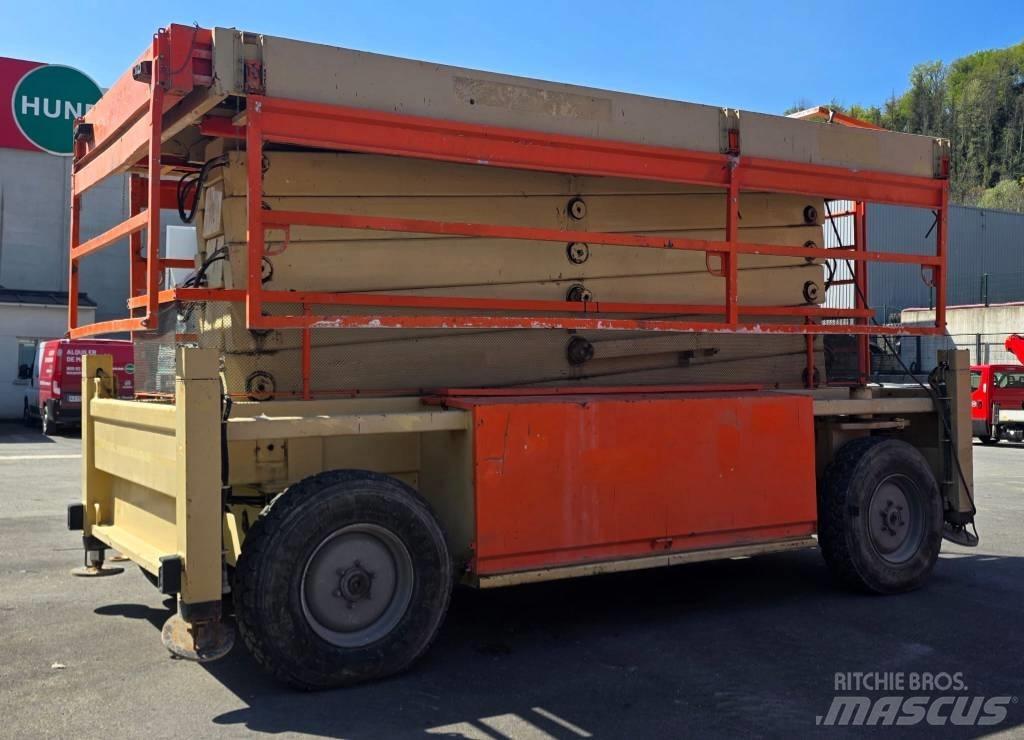 JLG 245-25 Makazaste platforme