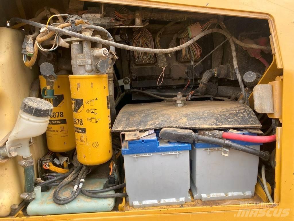 CAT D6 K LGP NVT Buldožeri guseničari