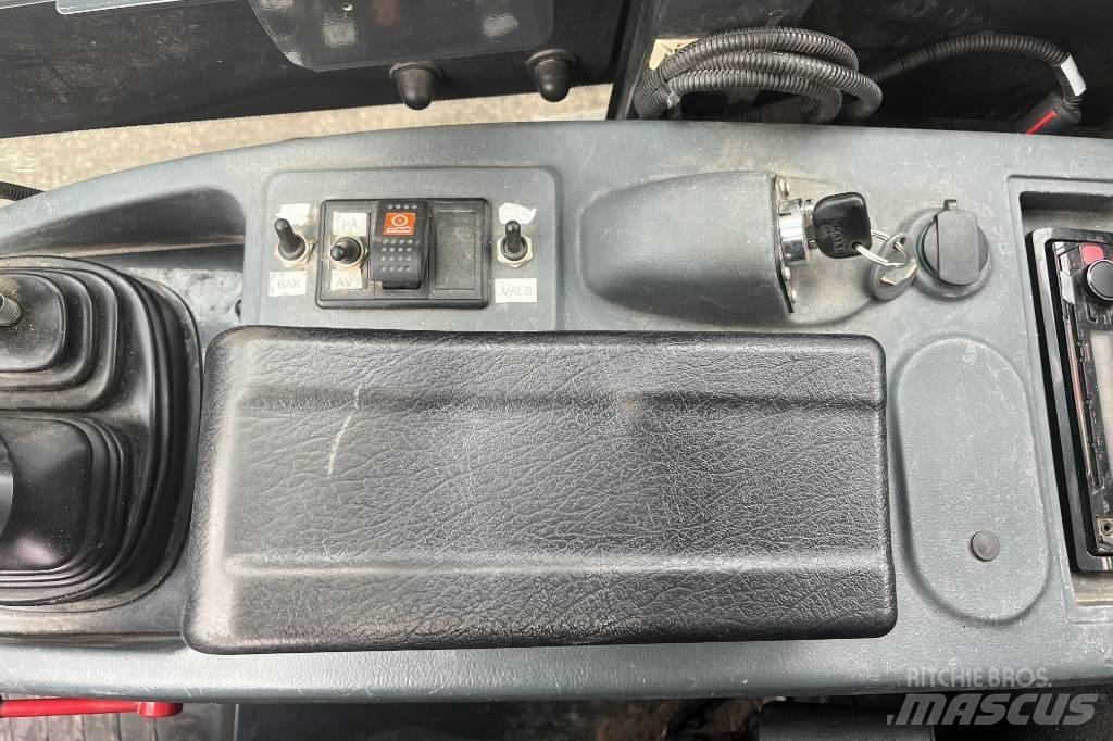 Komatsu WA 80 M Utovarivači na točkove
