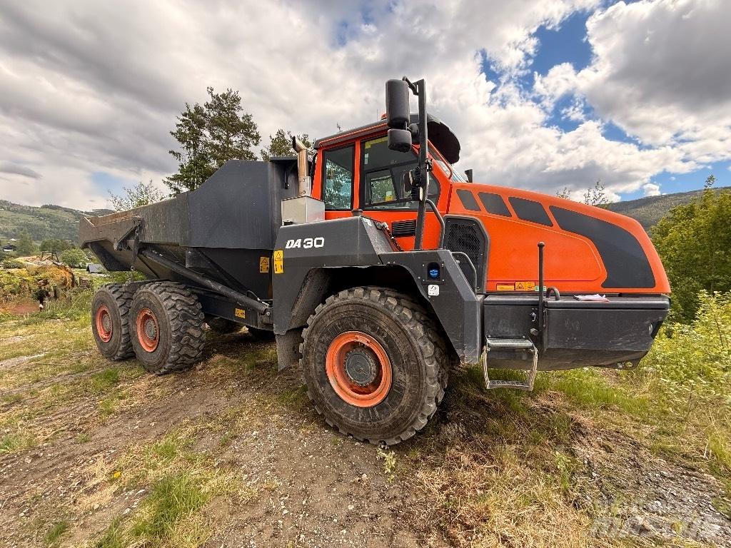 Doosan DA 30 Zglobni damperi