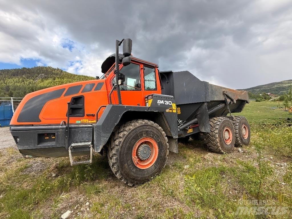 Doosan DA 30 Zglobni damperi