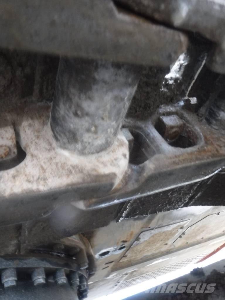 Hitachi ZX 300 LC-7 Bageri guseničari