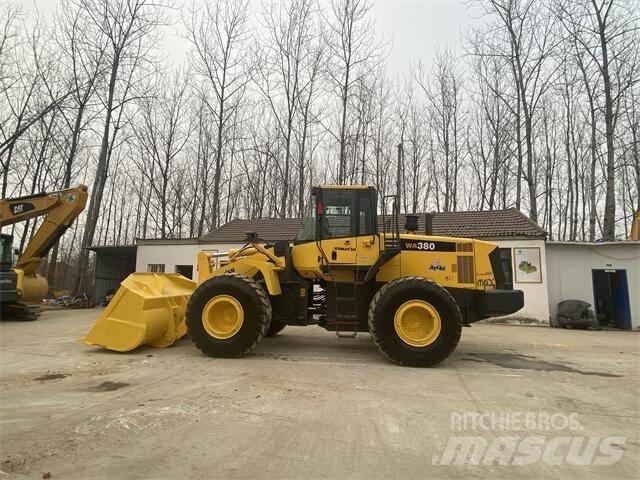 Komatsu WA380 Utovarivači na točkove