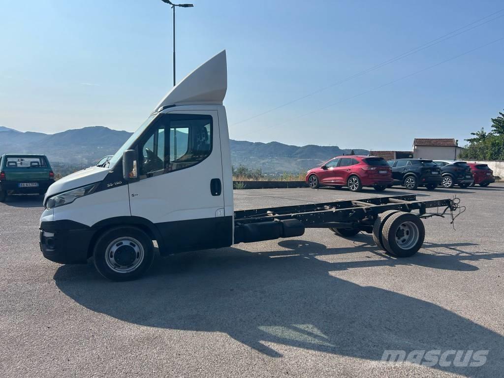 Iveco Daily 35-150 Autotransporteri