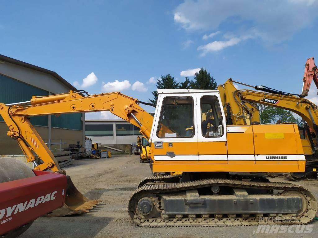 Liebherr 902 Bageri guseničari