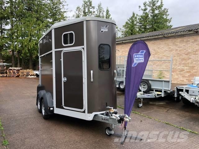 Ifor Williams HB 506 Poluprikolice za prevoz stoke