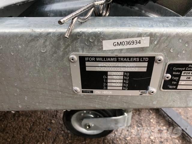 Ifor Williams HB 506 Poluprikolice za prevoz stoke