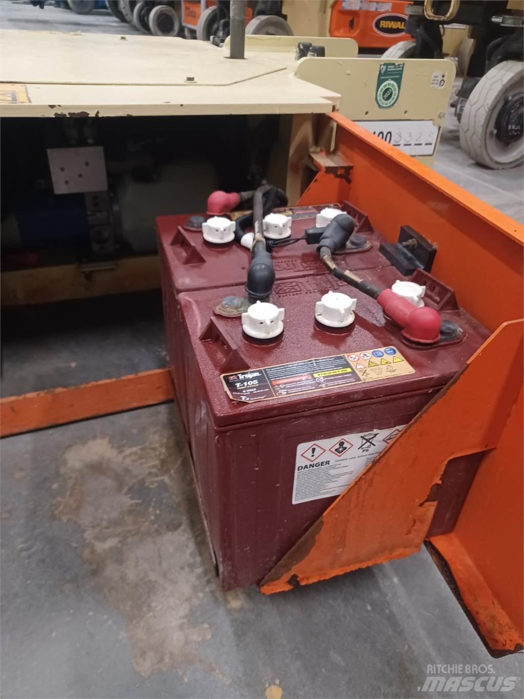 JLG 1230ES Ostali kranovi i platforme