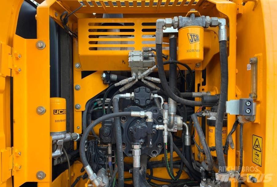 JCB JS 220 N LC Bageri guseničari