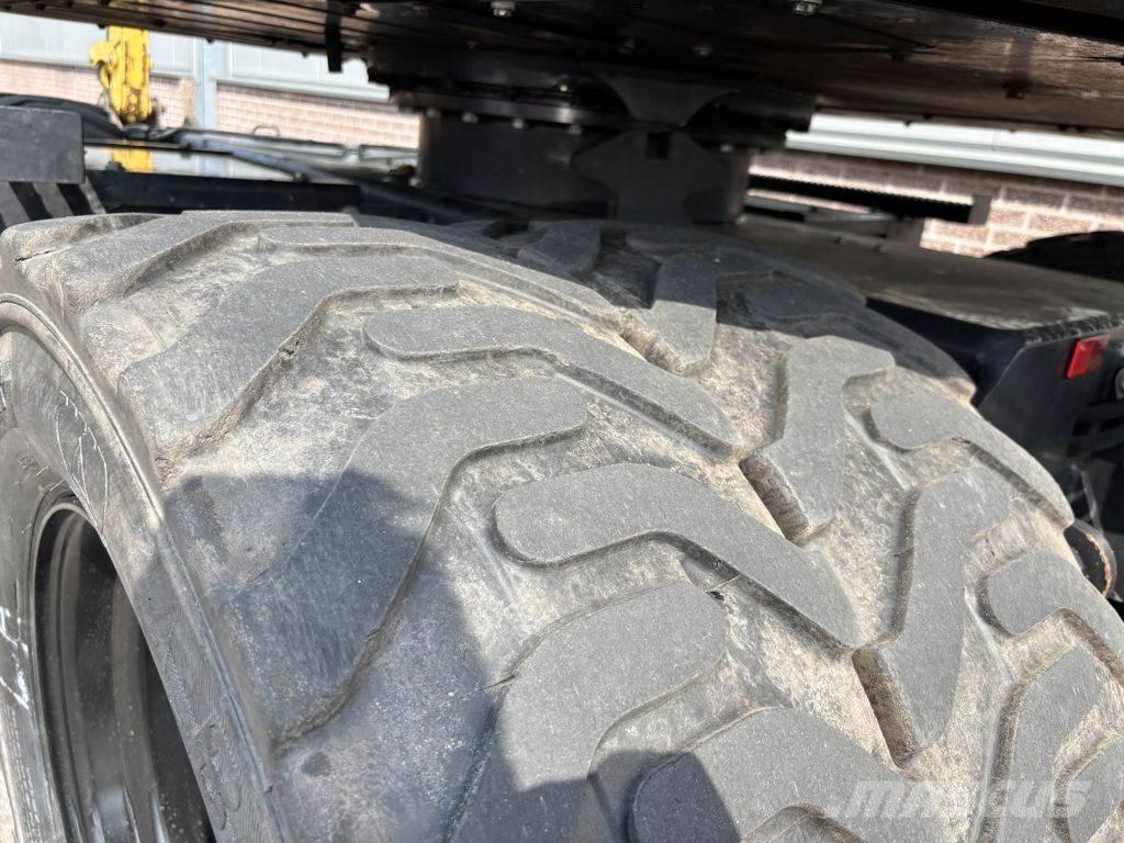 Yanmar B75W Bageri točkaši