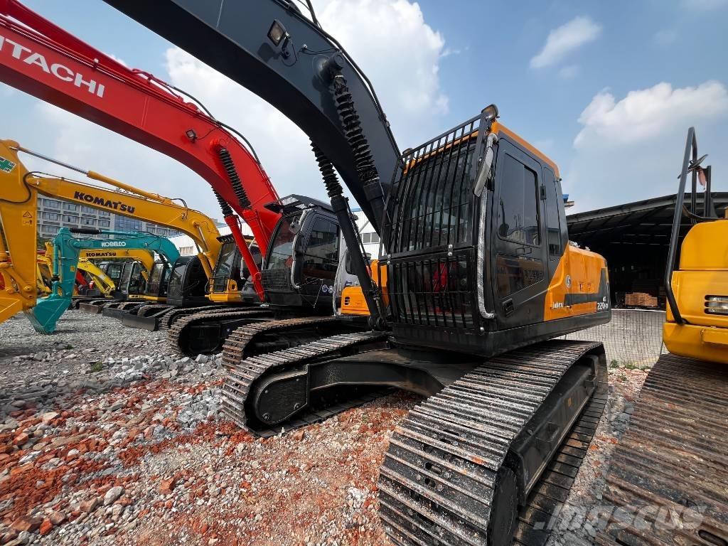 Hyundi HX220HD Bageri guseničari