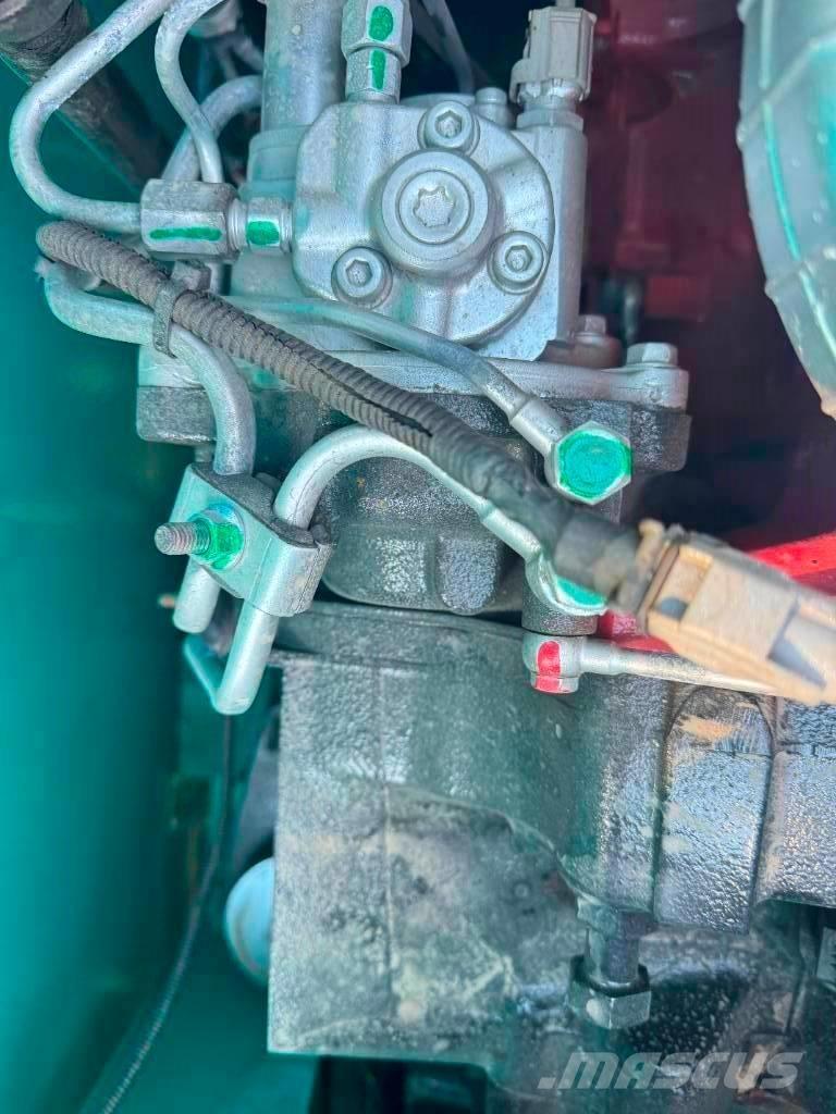 Kobelco SK 200-8 Bageri guseničari
