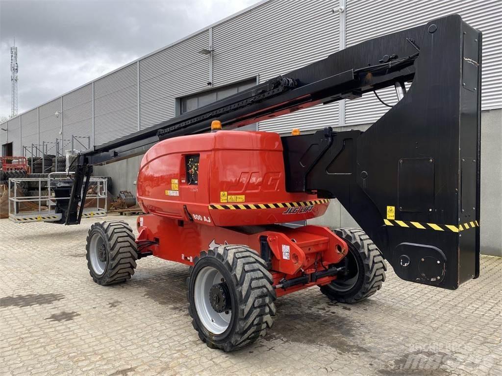 JLG 800AJ Zglobne podizne platforme