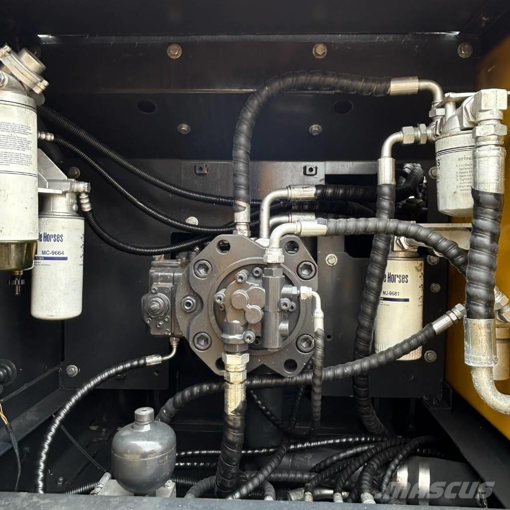 Volvo 210 Bageri guseničari